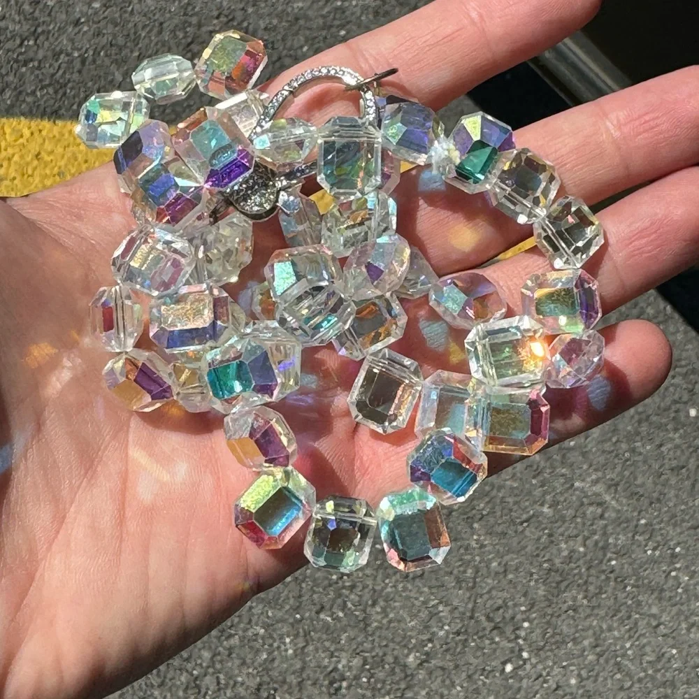 Stunning Aurora Borealis style necklace